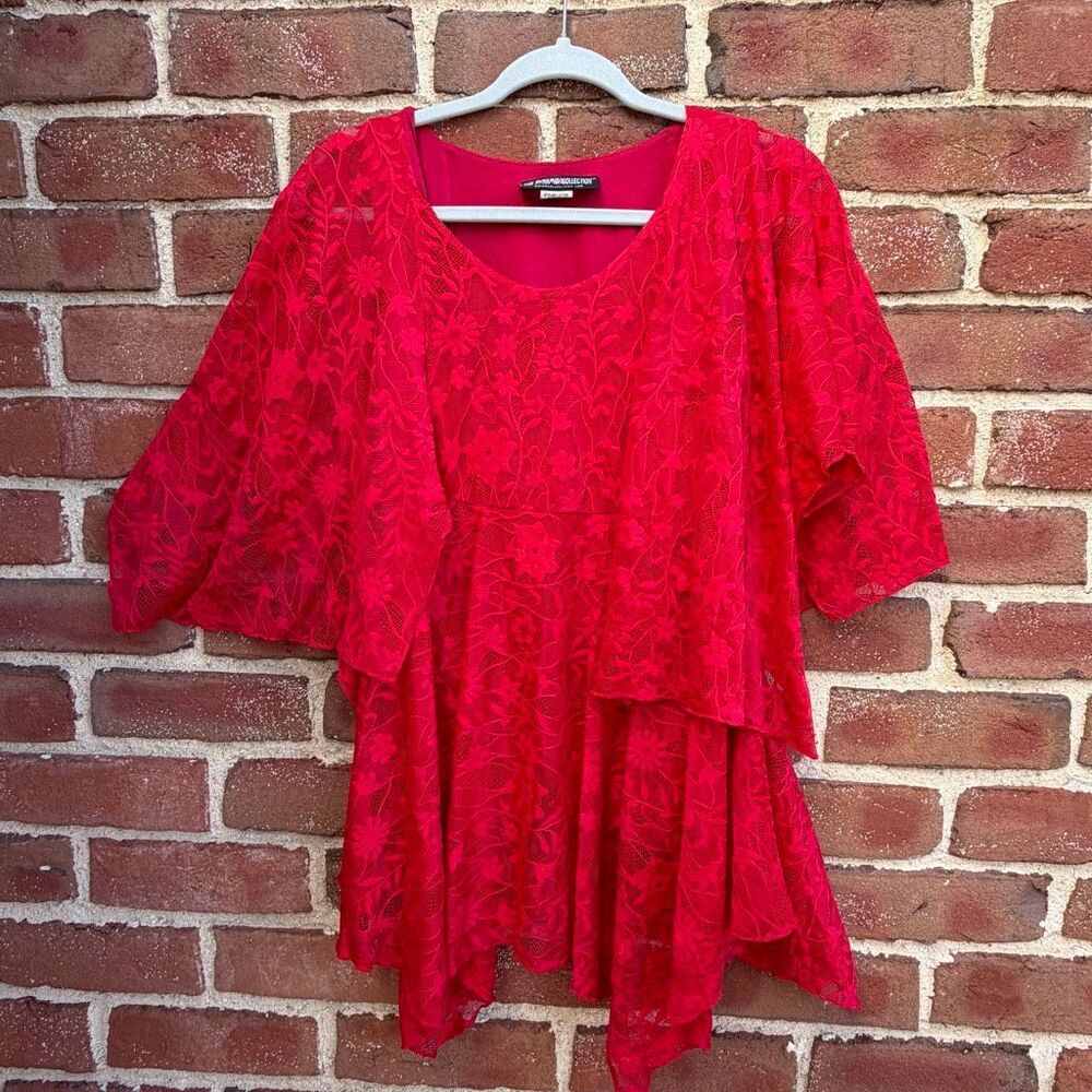 The Pyramid Collection Lace Flutter Sleeve Top Red Floral Boho Women XS NEW